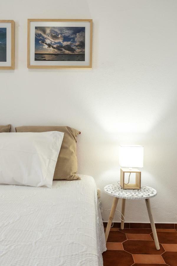 Lagos Apartment Ap Praia Dona Ana Экстерьер фото